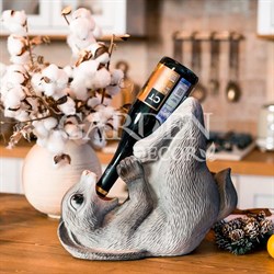Держатель для бутылок Заяц лежит полистоун высота 35см U09191-Gray