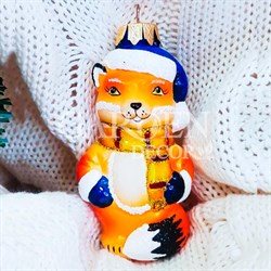 Игрушка ёлочная Белочка с шарфом 9см
